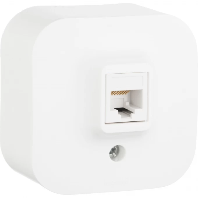 Розетка LEGRAND RJ45 категория 5e UTP Quteo IP 20 белый 782224 Розетка LEGRAND RJ45 категория 5e UTP Quteo IP 20 белый 782224
